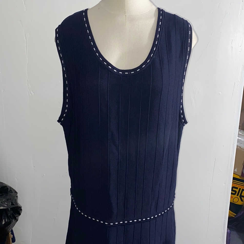 🌸Banana Republic-Navy blue knit sleeveless dress